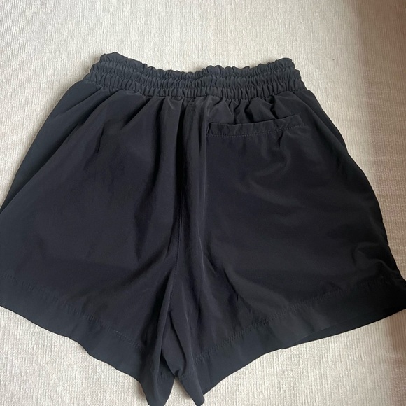 Athleta Play More 3" Shorts - Girls' - Picture 3 of 3